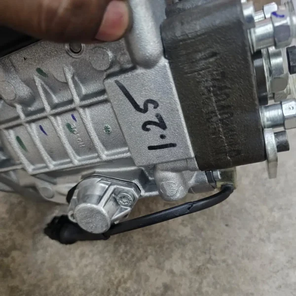 Bosch Fuel Injection Pump 0 460 424 996 with 1 Month warranty - Image 2