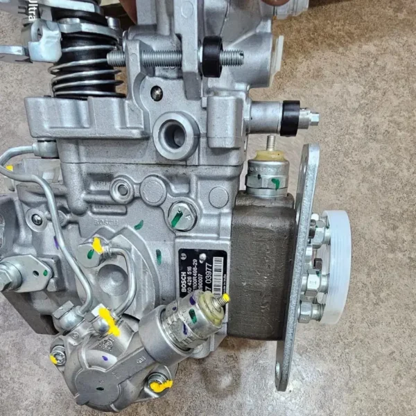 Tata Hitachi Excavator Fuel injection pump 0460426516 - Image 2
